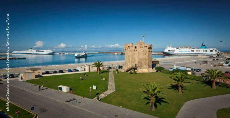 Casa Debby Villa Porto Torres Dış mekan fotoğraf